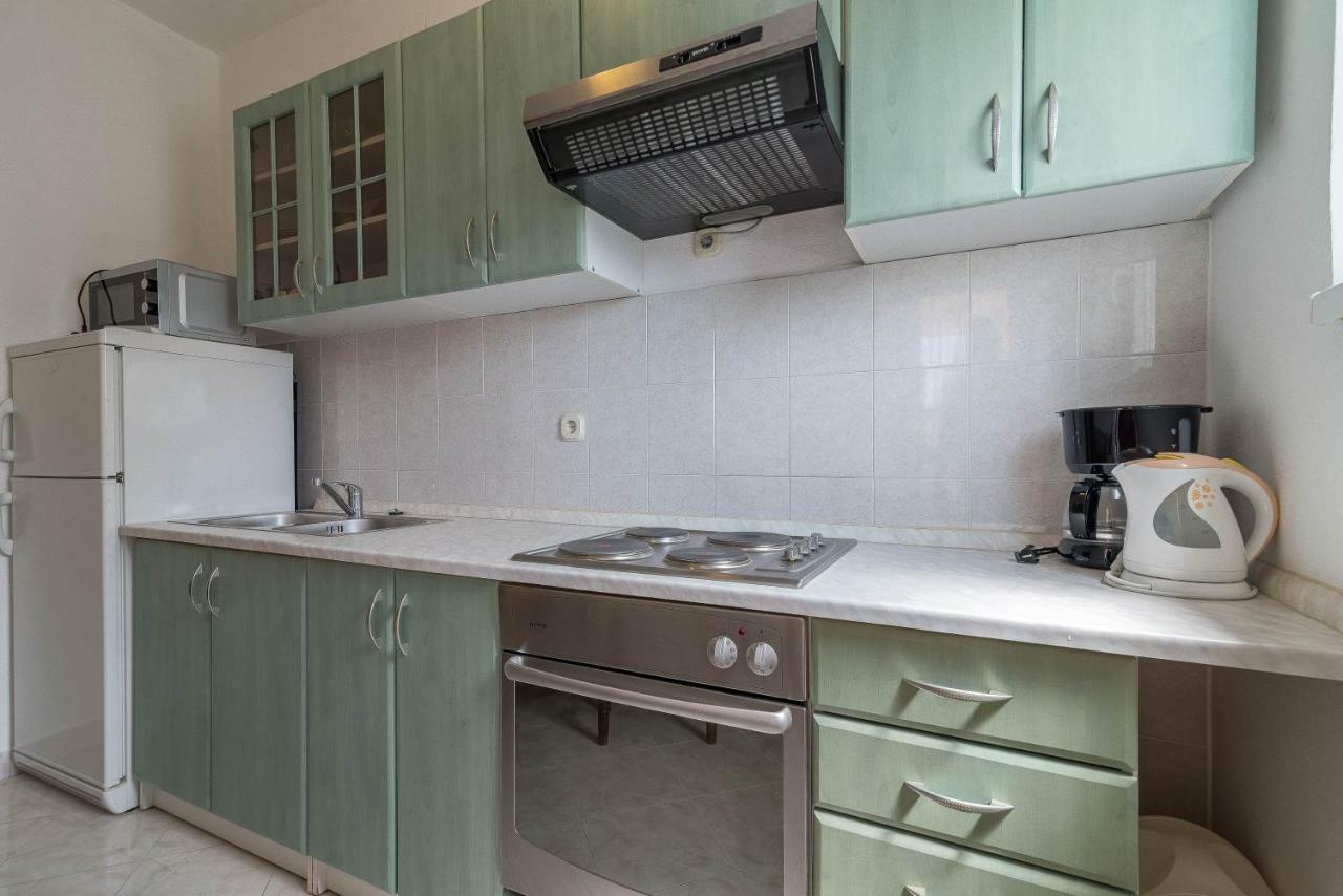 Apartman Burcul Sukosan Luaran gambar
